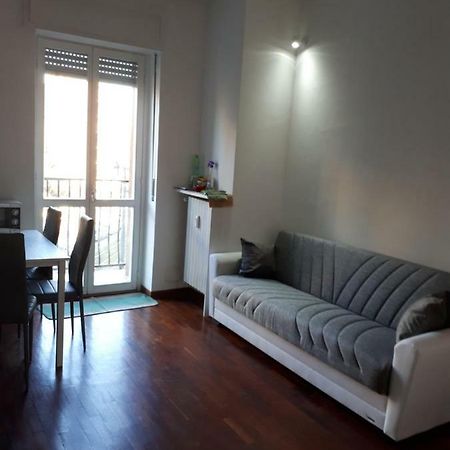 Valassina Milano Apartment Bagian luar foto