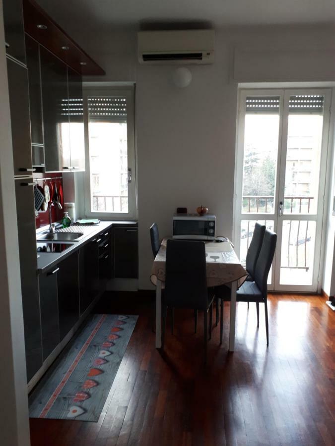 Valassina Milano Apartment Bagian luar foto