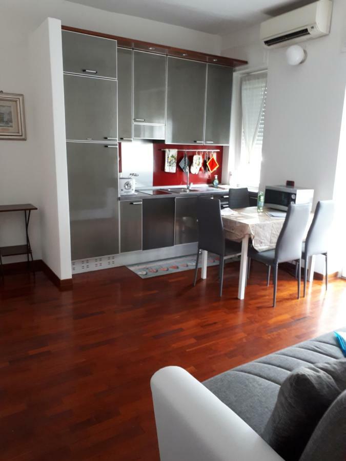 Valassina Milano Apartment Bagian luar foto