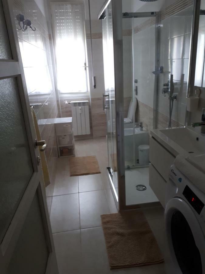 Valassina Milano Apartment Bagian luar foto